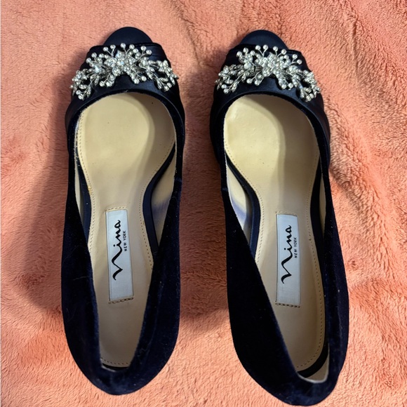 Nina New York Navy Satin Peep Toe Heels Rhinestone Size 6.5 - Picture 8 of 8